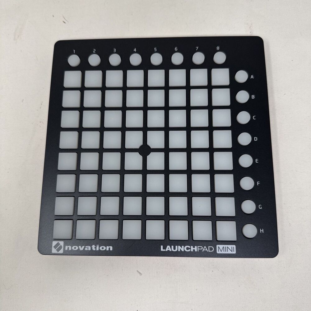 Novation Launchpad Mini Mini Grid Controller